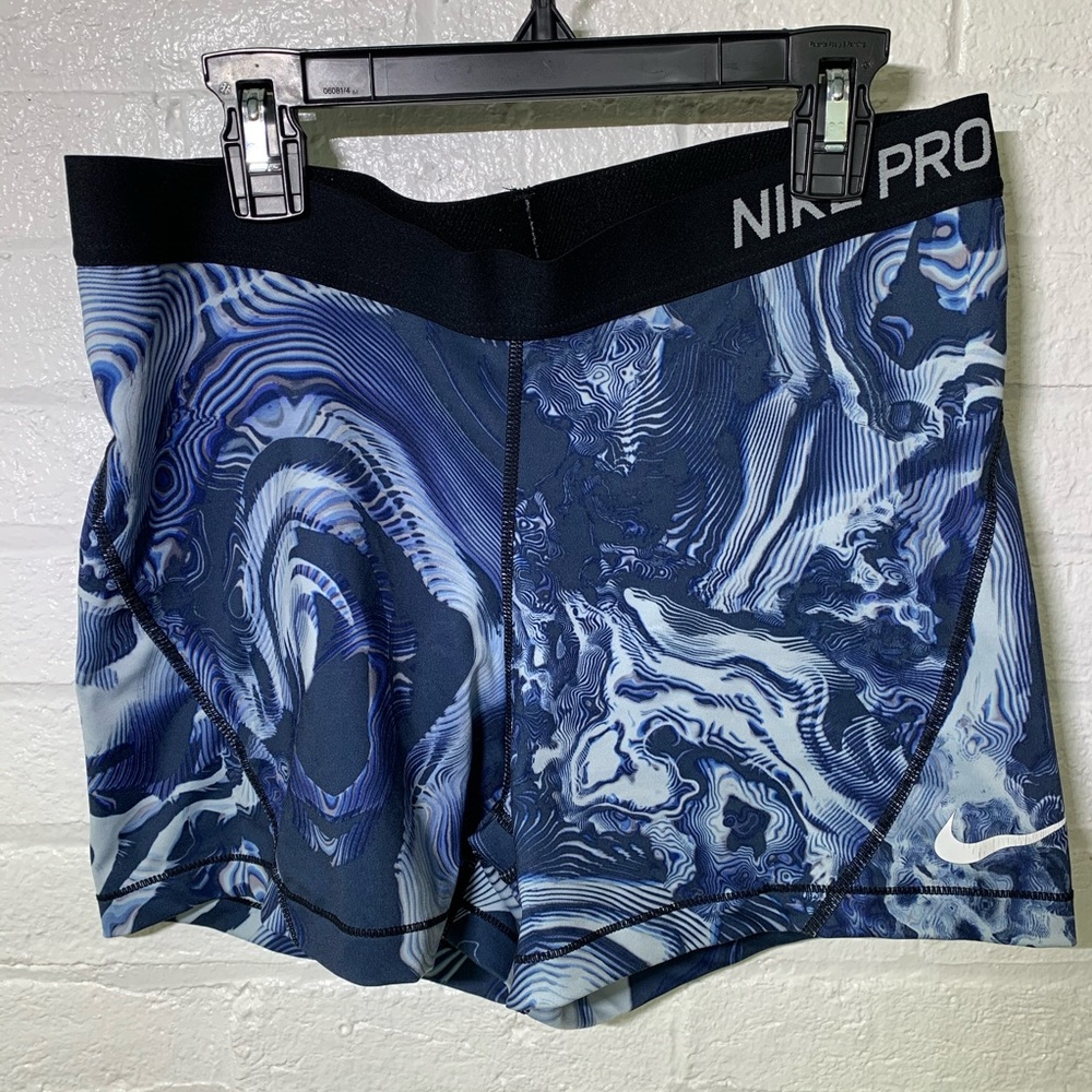 Nike Pro 3” shorts
